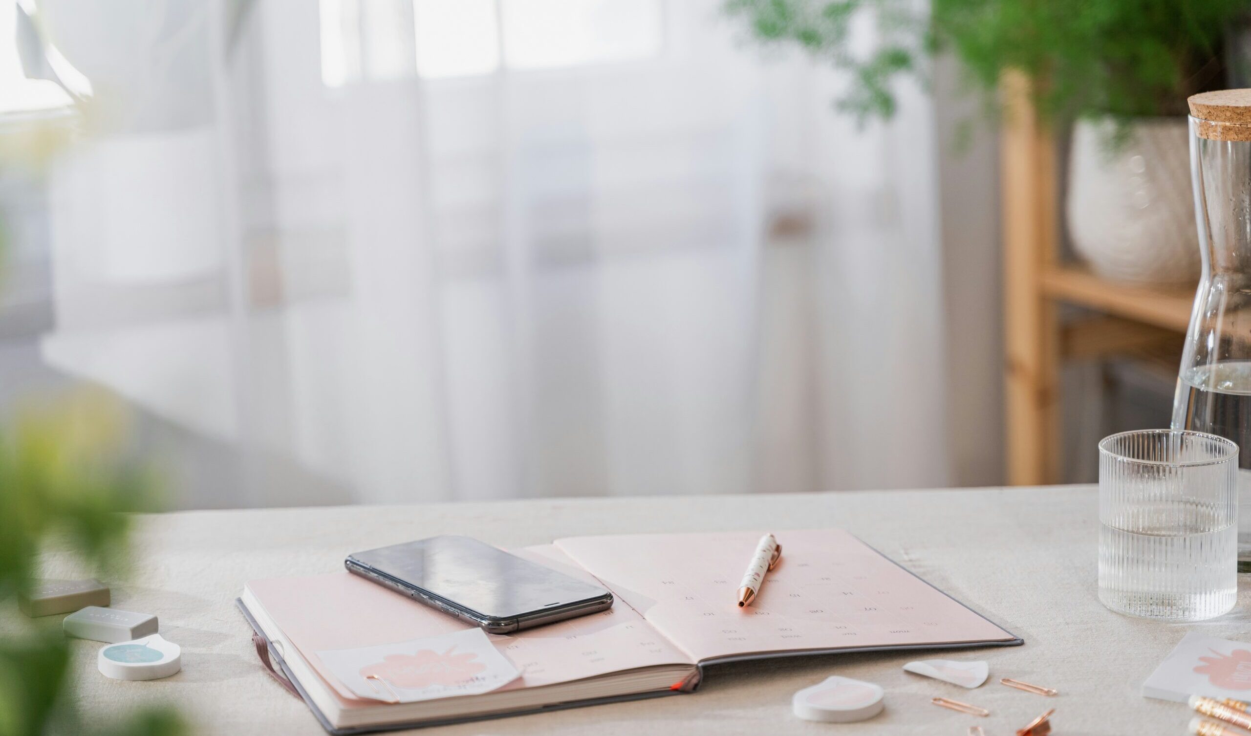Comparing Arizona Mediator Fees: What’s Included in the Price?